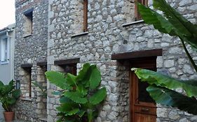 Limni Stone Apartments